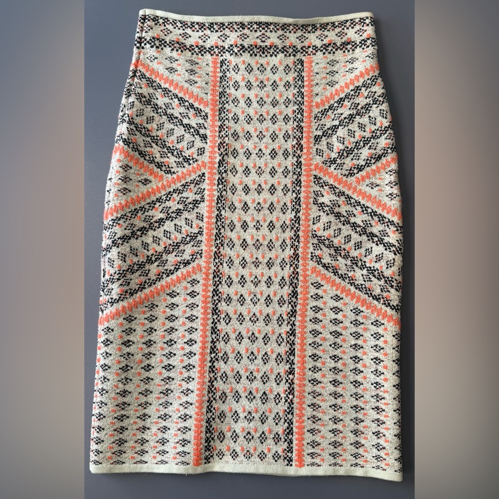 BCBGMaxAzria Geometric Skirt - Picture 5 of 9